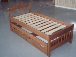 Dětská postel DOMINIK s přistýlkou a úložnými protory z masivu